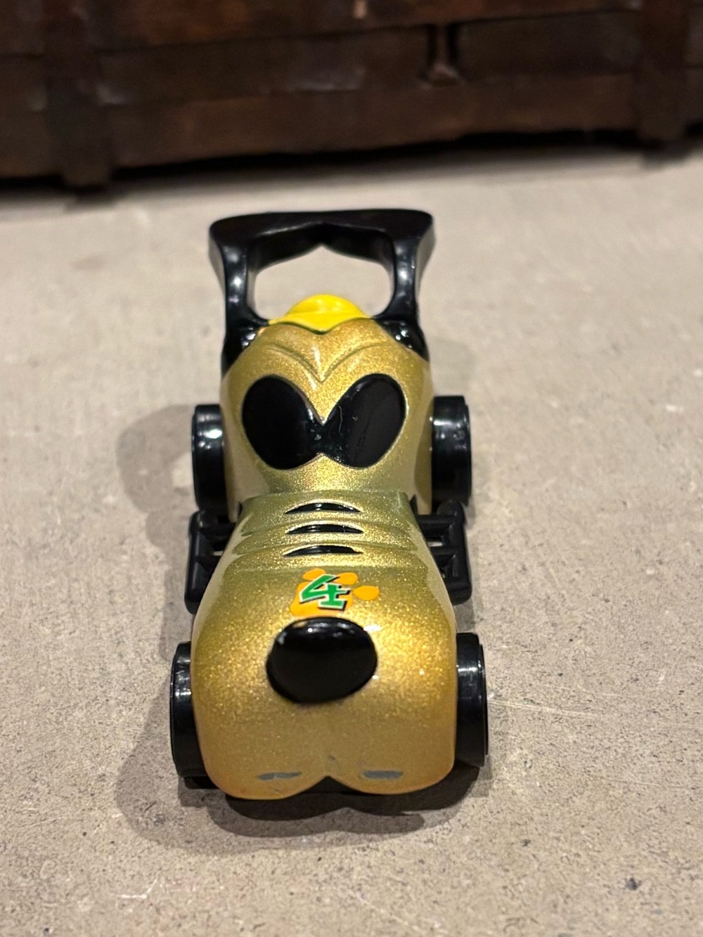 Disney Racers Yellow Pluto Character Car 1:64 Scale Diecast Mickey & Friends